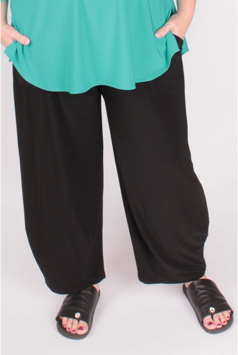 Narrow Lantern Pant Black